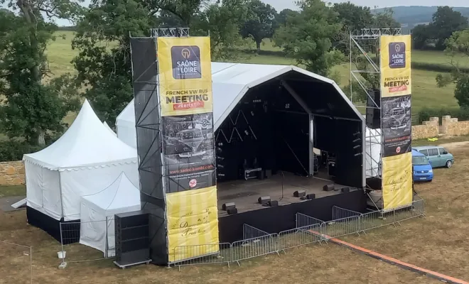 Location de podium et scène pour évènement, Baume-les-Dames, EST EVENEMENT